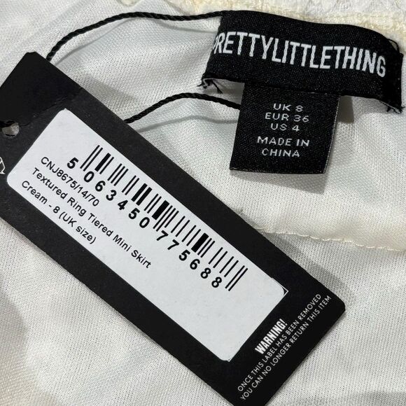 PrettyLittleThing Cream Lace Ruffle Mini Skirt Ring Detail Y2K Boho Preppy 4 - Picture 5 of 6